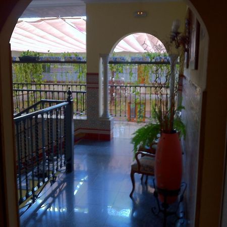 Hotel Sandra Alcala de Guadaira Ngoại thất bức ảnh